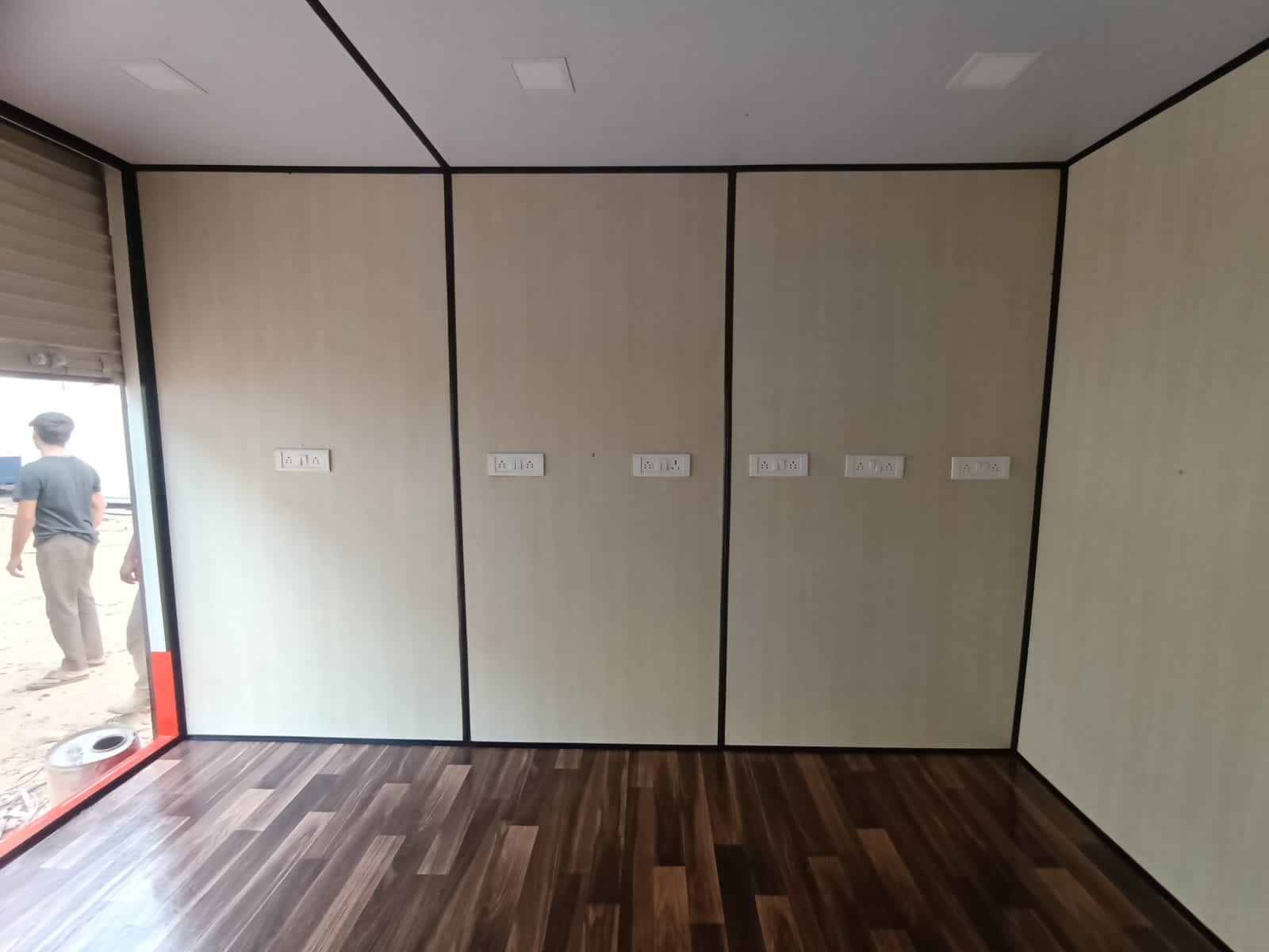 WhatsApp Image 2025-02-03 at 2.50.00 PM (1)